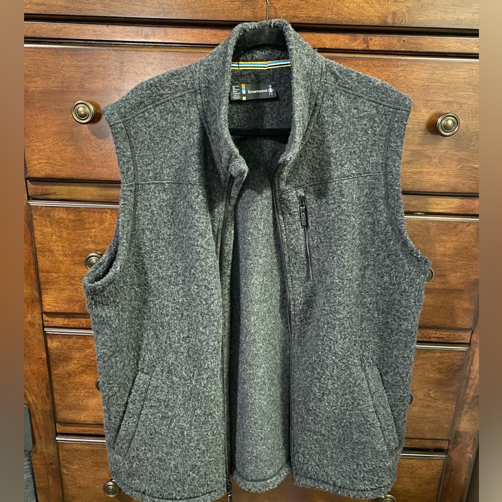 Men’s smartwool vest XL gray
